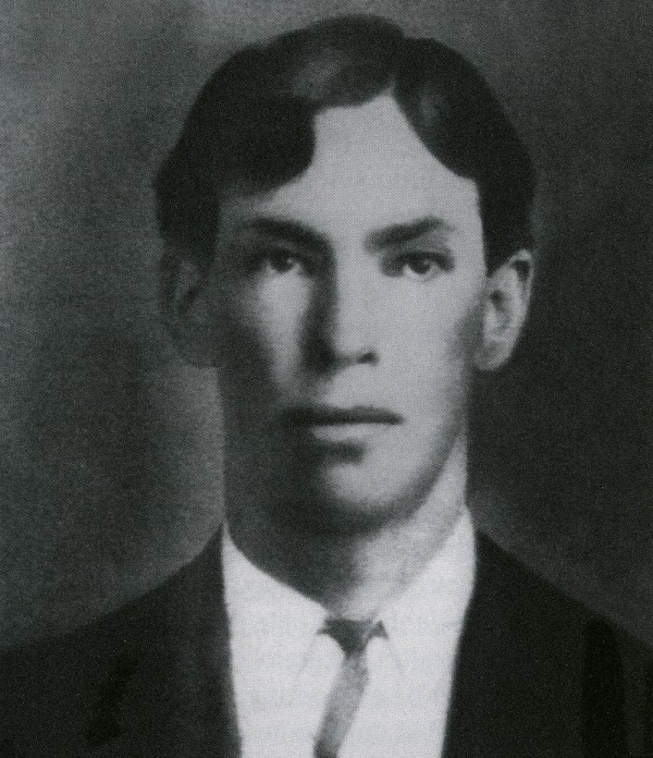 portrait photograph Harry Manson