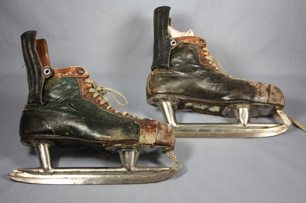 patins de hockey d'hommes à botte de cuir