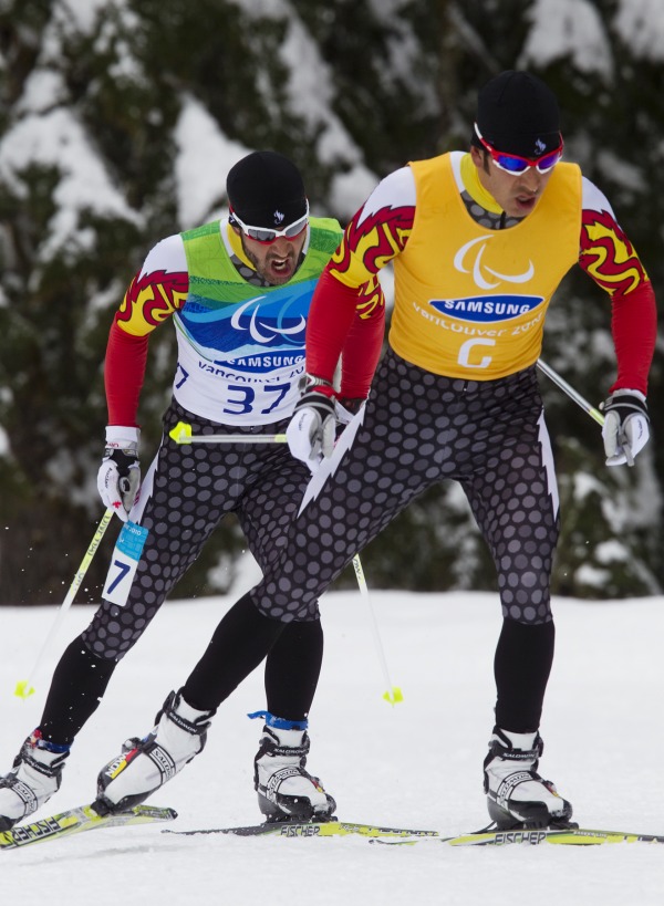 Photograph of Brian McKeever and guide Robin McKeever skiing